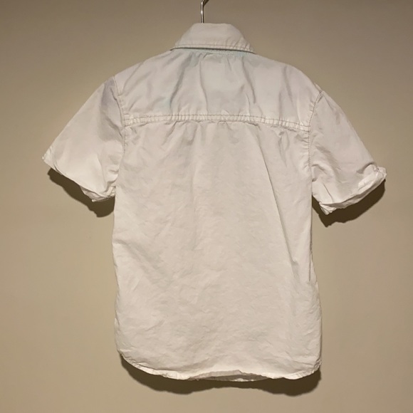 Carter’s short sleeve button down shirt - Picture 2 of 2